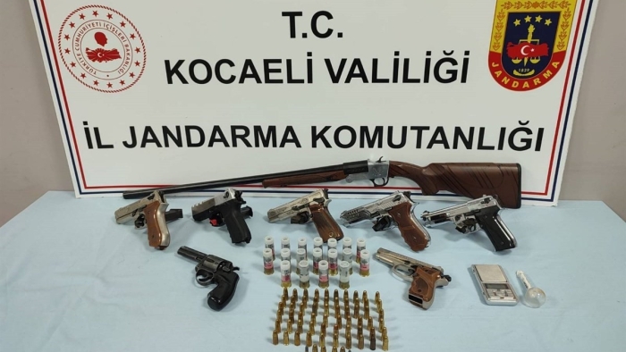 Kocaeli’de kaçakçılık operasyonu
