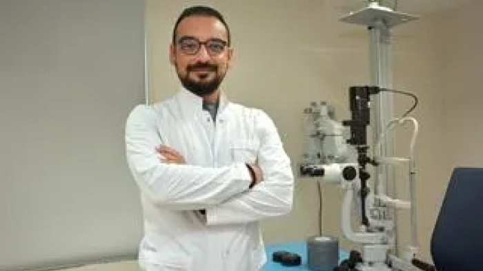Egepol Hastaneleri Göz Hastalıkları ve Sağlığı Uzmanı Op. Dr. Emrah Mat: “Göz kapağı estetiği ameliyatları, sağlıklı ve genç görünüm kazandırıyor”