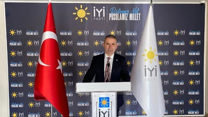 İYİ Parti Kocaeli İl Başkanı Kamil Şirin’in 10 Kasım Atatürk’ü Anma Mesajı