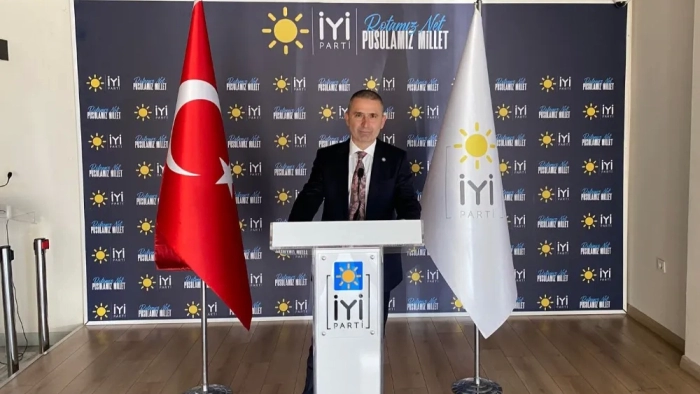 İYİ Parti Kocaeli İl Başkanı Av. M. Kamil Şirin’den 29 Ekim Cumhuriyet Bayramı Mesajı