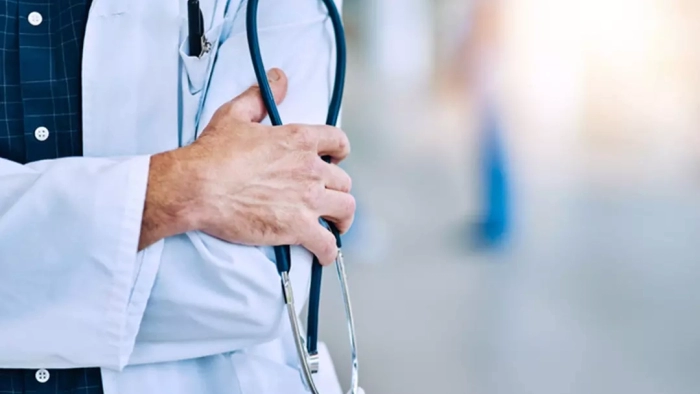 İstanbul Merkezli FETÖ Operasyonu: 17 Doktor Gözaltında