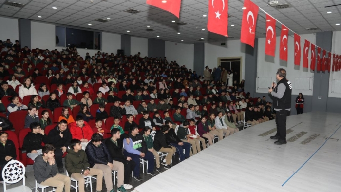 ÇAK-TİM, afet farkındalık eğitimlerini sürdürüyor