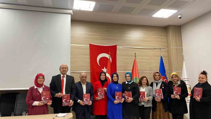64 şehidin öyküsü bu kitapta toplandı