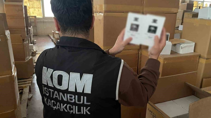 İstanbul’da 129 bin 386 şişe kaçak parfüm ele geçirildi