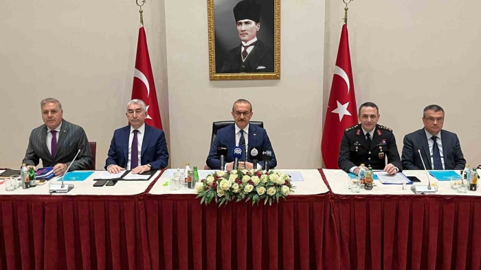 Kocaeli’de trafik kuralı ihlallerinin yüzde 40’ı kırmış ışık geçişlerinden kaynaklanıyor
