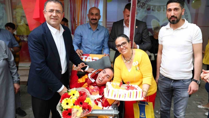 En ’özel’ doğum günü