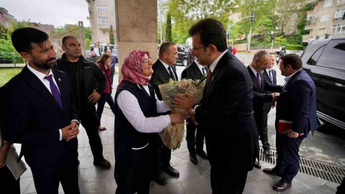 İBB Başkanı Ekrem İmamoğlu’ndan Eyüpsultan Belediyesi’ne ziyaret