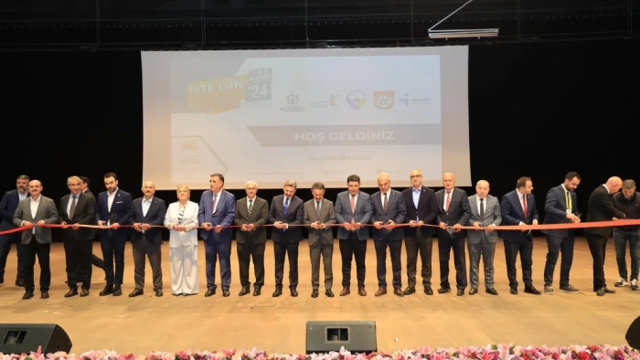 Gebze'de Kariyer Fuarı Açıldı