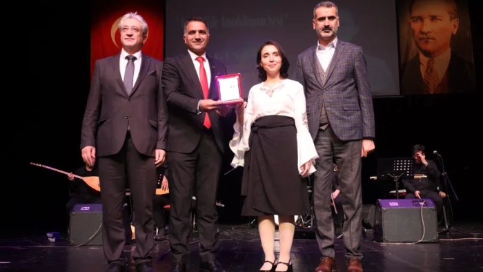 Halk müziği yarışmasında muhteşem final