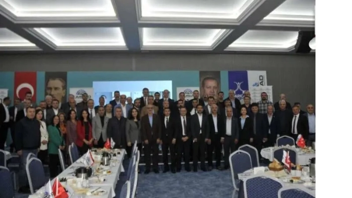 Siyaset ve iş dünyası bu kahvaltıda buluştu
