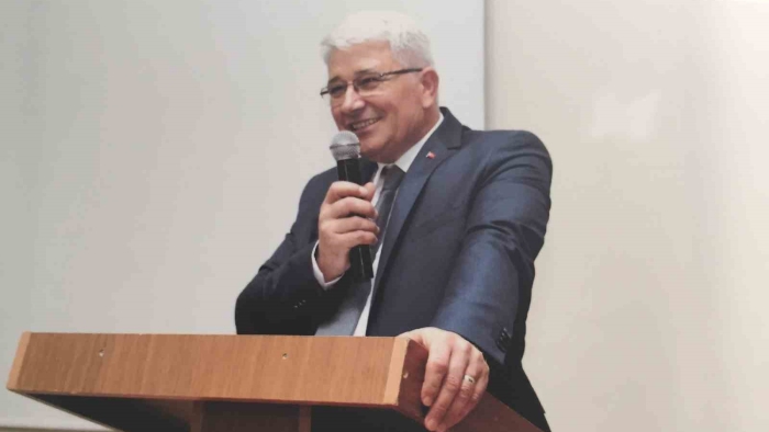 Edirne’de CHP merkez ve 5 ilçede kazanırken, AK Parti 2, İYİ Parti ise 1 ilçede kazandı