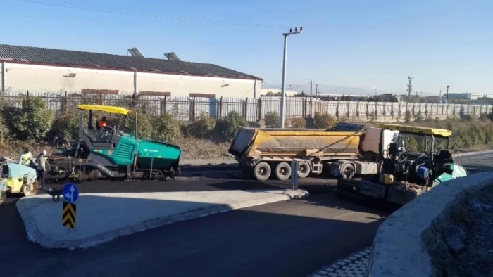 Gebze Millet Bahçesi otopark ve iç yollara asfalt