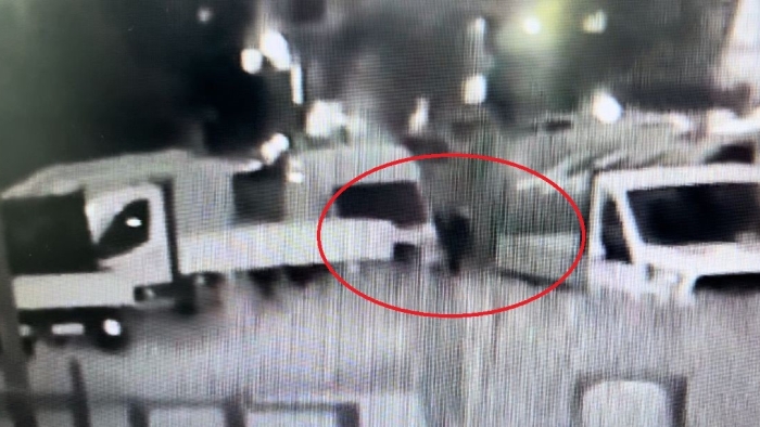 Polis oto hırsızını gökte ararken cezaevinde buldu