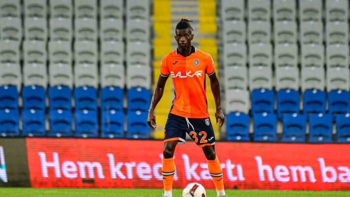 Başakşehir: "Futbolcumuz Edgar Ie ile karşılıklı anlaşarak yollarımız ayrılmıştır. Edgar Ie’e kariyerinin geri kalan bölümünde başarılar diliyoruz."