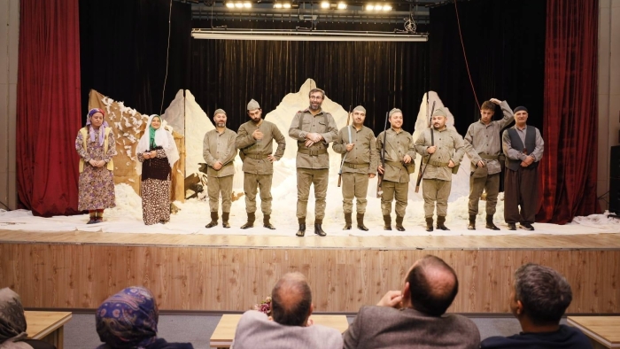 ‘Kardelen Çiçekleri’ duygu dolu anlar yaşattı