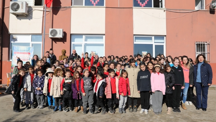 İzmit Belediyesi ‘Gülümseyen Çocuklarla Müzik Etkinlikleri’ne başladı