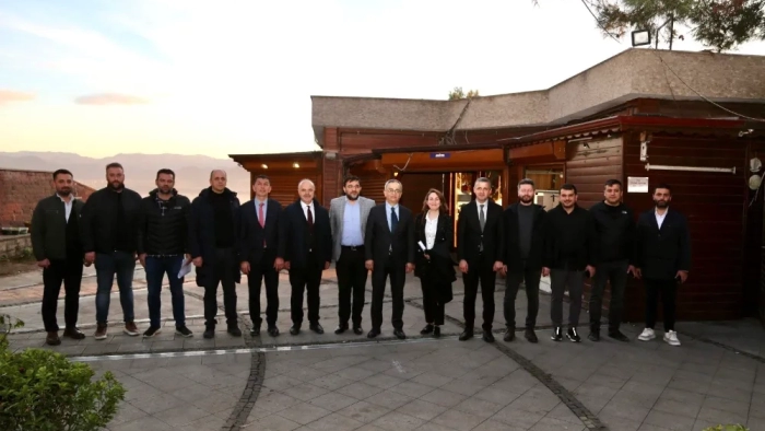“Saygınlar Kulübü” göz kamaştıracak
