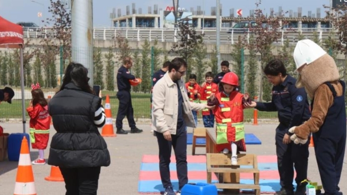 Büyükşehir, geleceğin mühendislerini buluşturdu