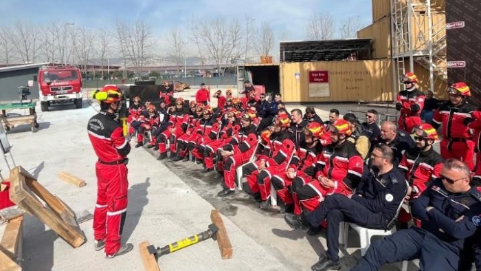 Kocaeli İtfaiyesi zor günler için akredite olacak