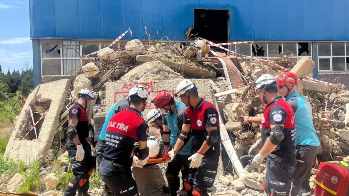 ÇAK-TİM’den başarılı deprem tatbikatı
