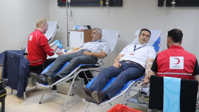 Hemşirenin kök hücre bağışı bir anneye can suyu oldu