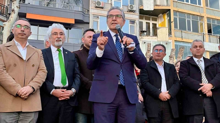 Bandırma Belediye Başkanı Dursun Mirza oldu