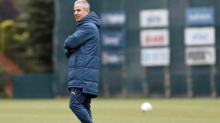 Fenerbahçe, Galatasaray maçı hazırlıklarına başladı