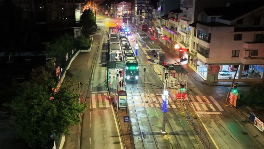 Akçaray’da çift dizi tramvayla yeni ulaşım dönemi
