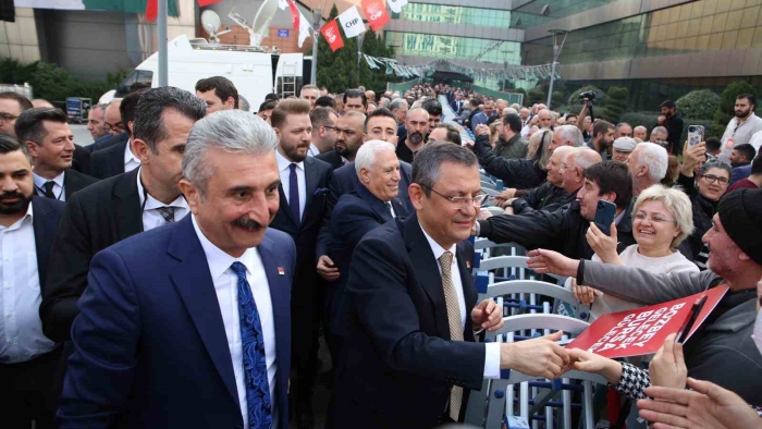 Özgür Özel: "Biraz da Bursa’daki emeklileri tahrik edeyim"