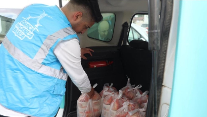 Aşevi ile Darıca’da kimse yalnız kalmıyor