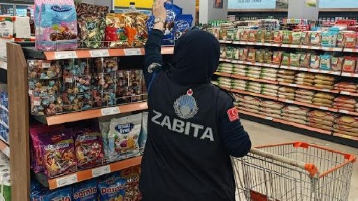 Büyükşehir zabıtası güvenli bir bayram için sahada