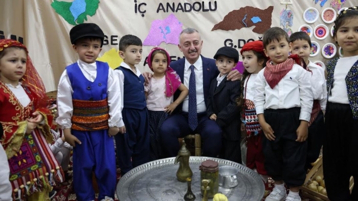 Orta Asya’dan Anadolu’ya ilçe sergileri başlıyor