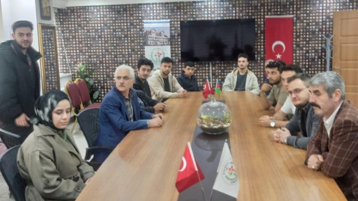 Kocaeli Gümüşhaneliler Vakfı'ndan Öğrencilere Bayram Harçlığı ve Moral Desteği