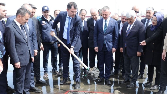 Bakan Kurum, “Dünyanın en büyük çevre projelerinden birini başlattık”