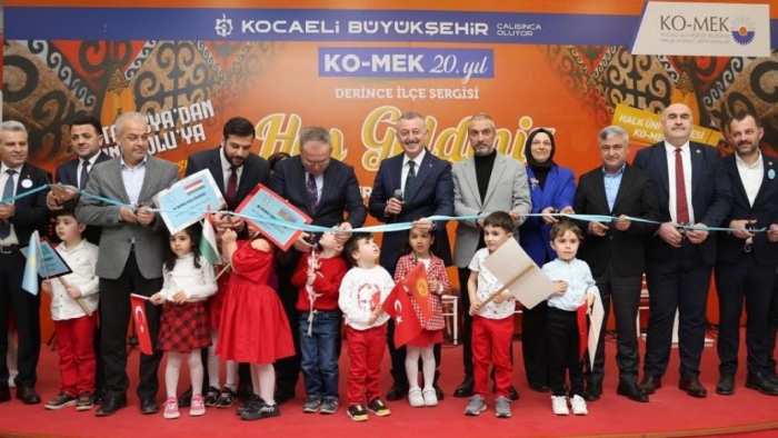 KO-MEK ilçe sergileri tam hız