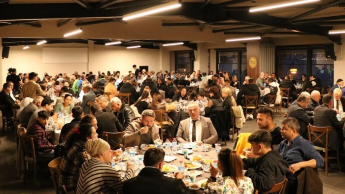 Büyükşehir, Roman aileleri buluşturdu
