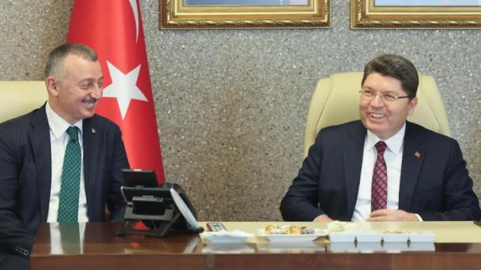 Bakan Tunç'tan Büyükakın'a ziyaret