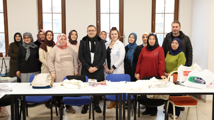 Başkan Gökçe’den Kursiyerlere  Makine ve Teçhizat Desteği