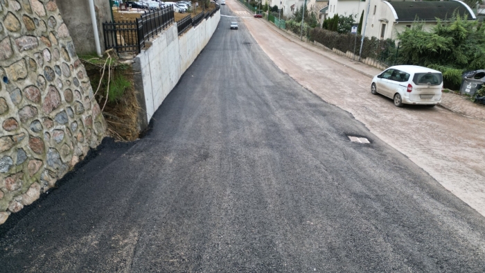 İzmit Belediyesi Tüysüzler’deki yol genişletme çalışmasını tamamladı