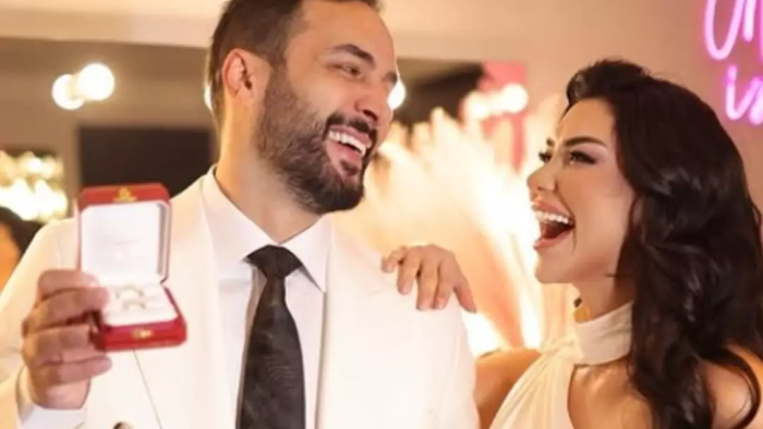 Kısmetse Olur Çifti Yıllar Sonra Yeniden Bir Arada: Aycan ve Onur Nişanlandı