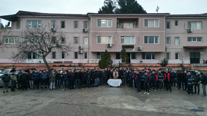 İzmit Belediyesi Fen İşleri Müdürlüğü’nde yeni yıl buluşması